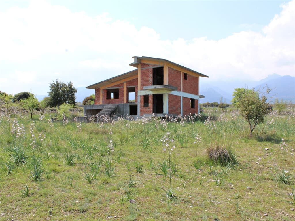 For Sale Detached house 132 m² on the Olympic Coast