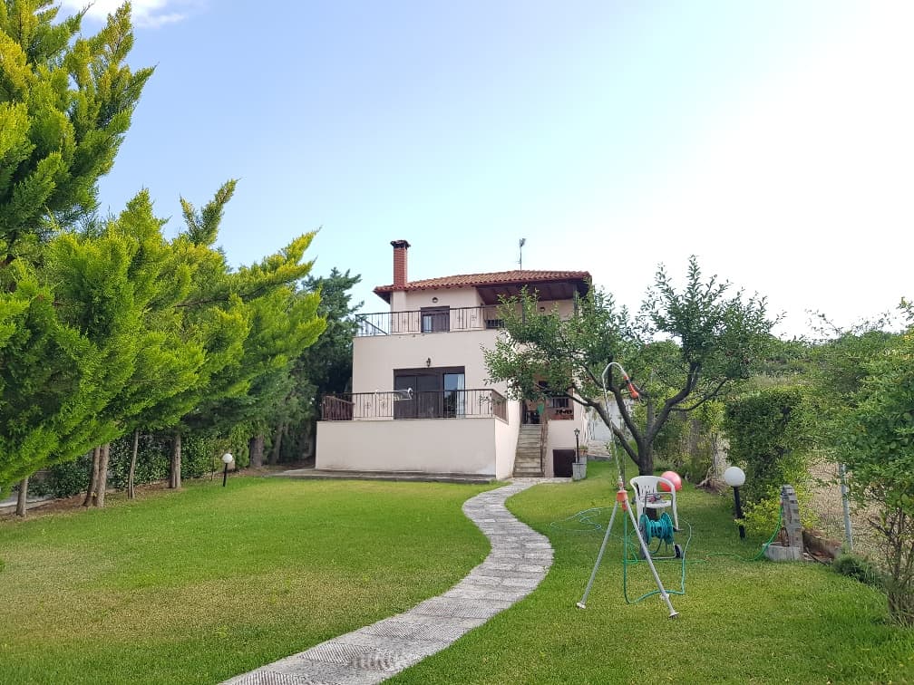 Detached House with Garden in Kassandra, Chalkidiki