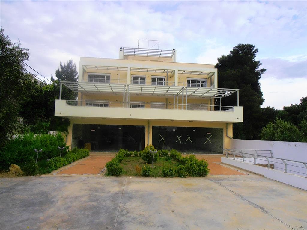 For Sale Detached house 670 m² in Attica