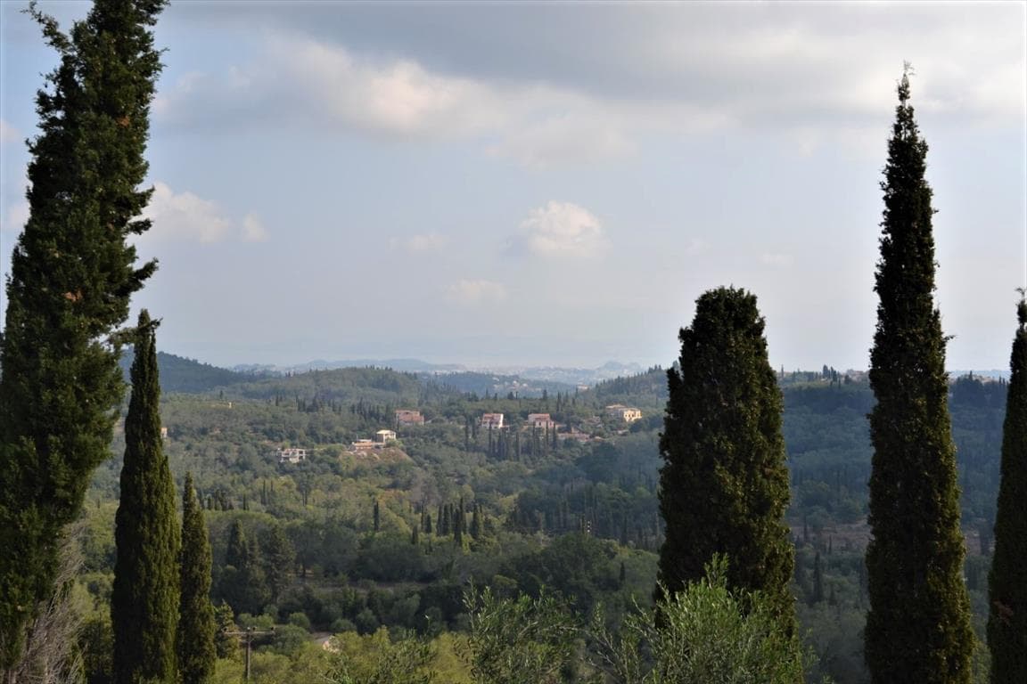 For Sale Land 1650 m² in Corfu