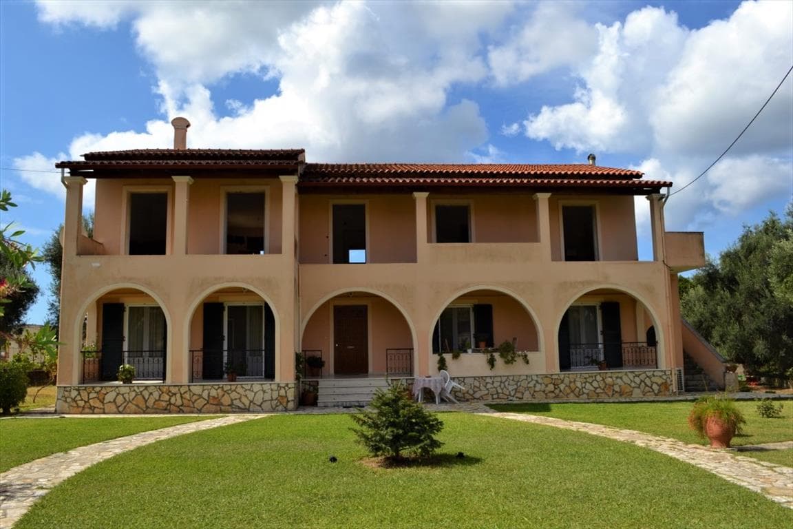 For Sale Detached house 260 m² in Corfu