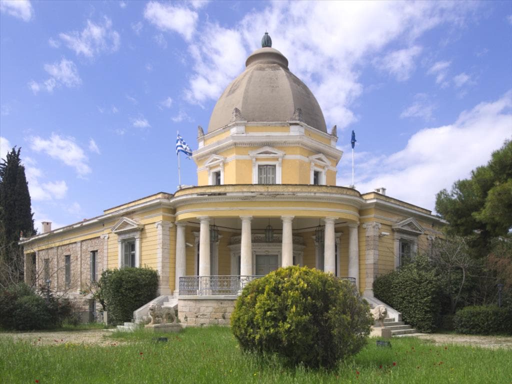 For Sale Land 1104 m² in Athens