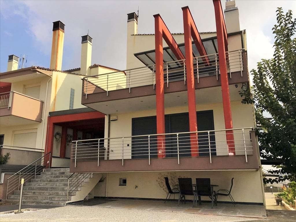 For Sale Villa 500 m² in the suburbs of Thessaloniki