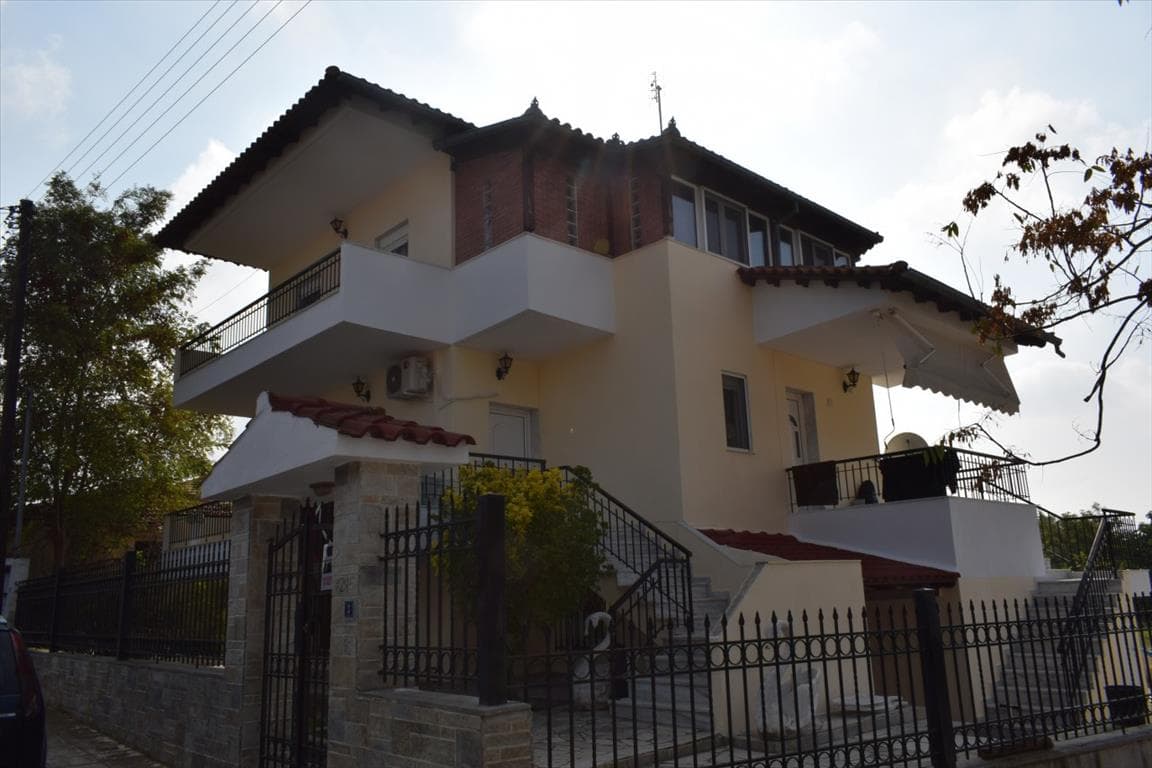 For Sale Detached house 170 m² in the suburbs of Thessaloniki