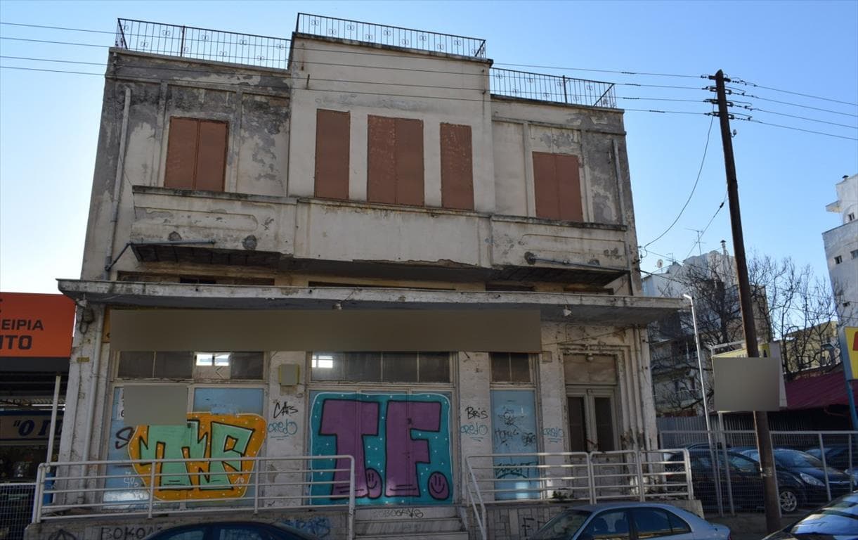For Sale Land 204 m² in Thessaloniki
