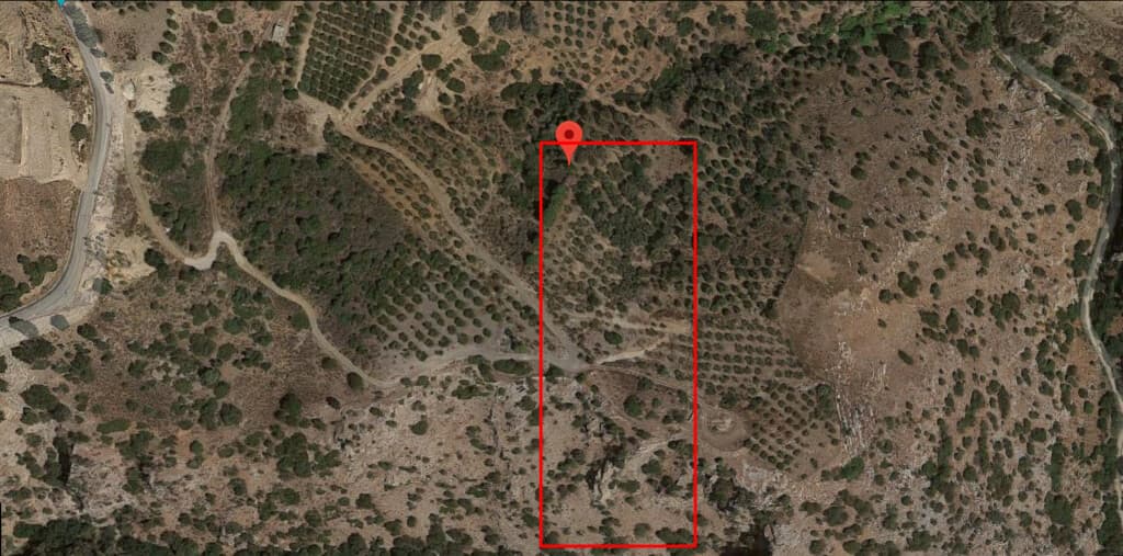 For Sale Land 8000 m² in Crete