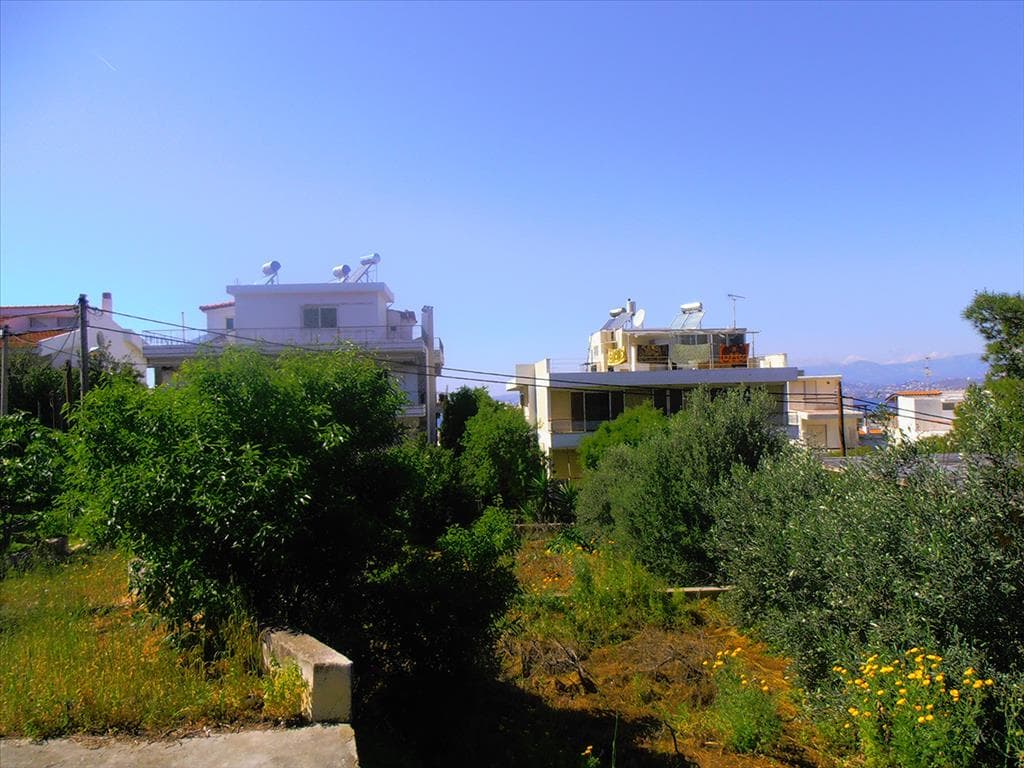 For Sale Land 601 m² in Attica