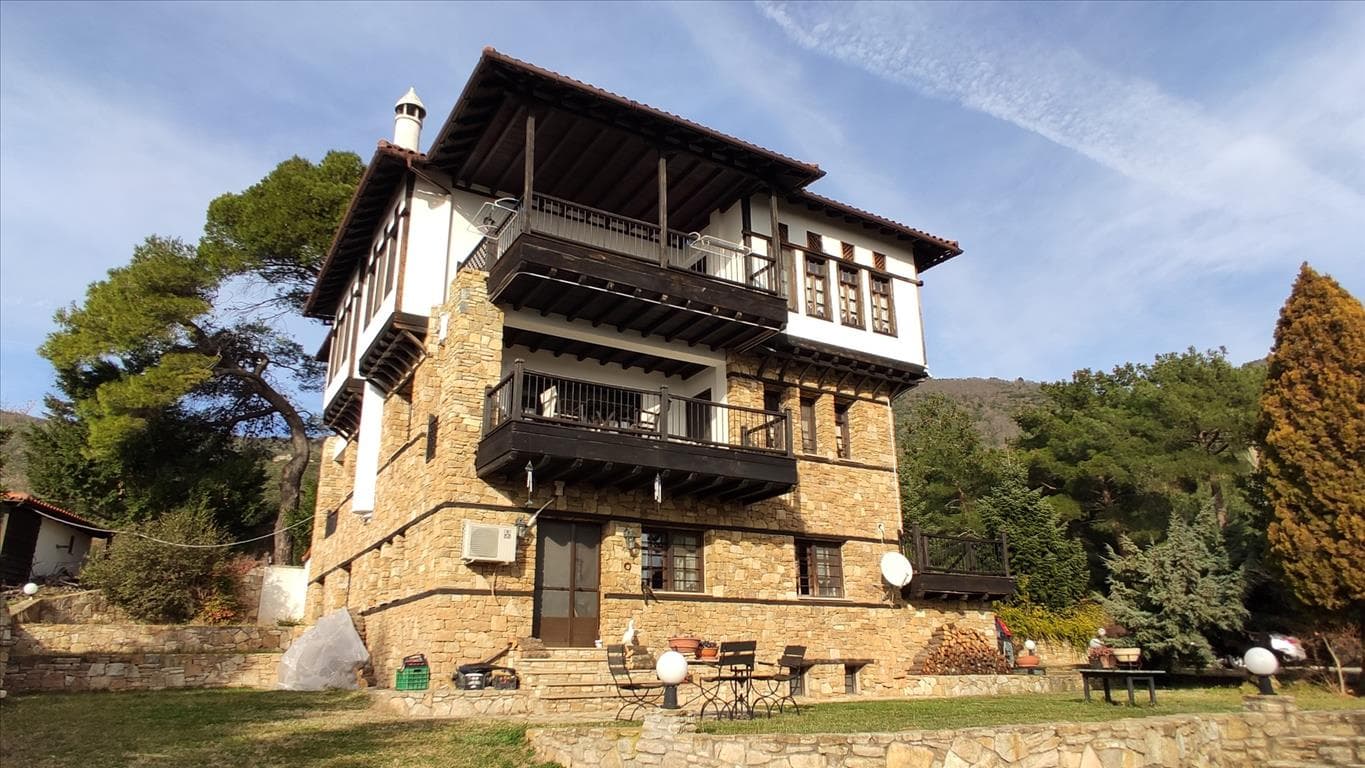 For Sale Villa 500 m² in Chalkidiki