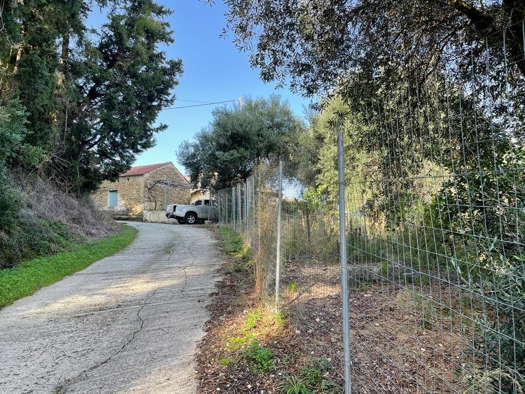 3000 m² Plot with Mountain Views in Corfu