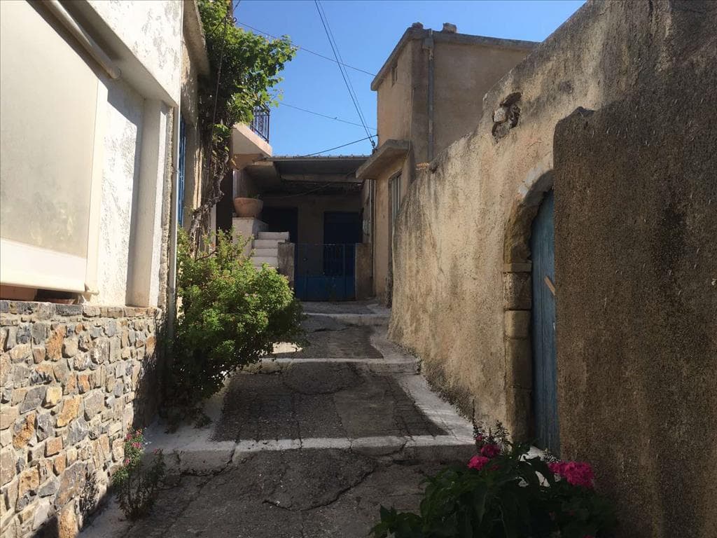 For Sale Detached house 180 m² in Crete