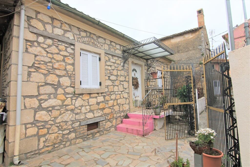 For Sale Detached house 132 m² in Corfu