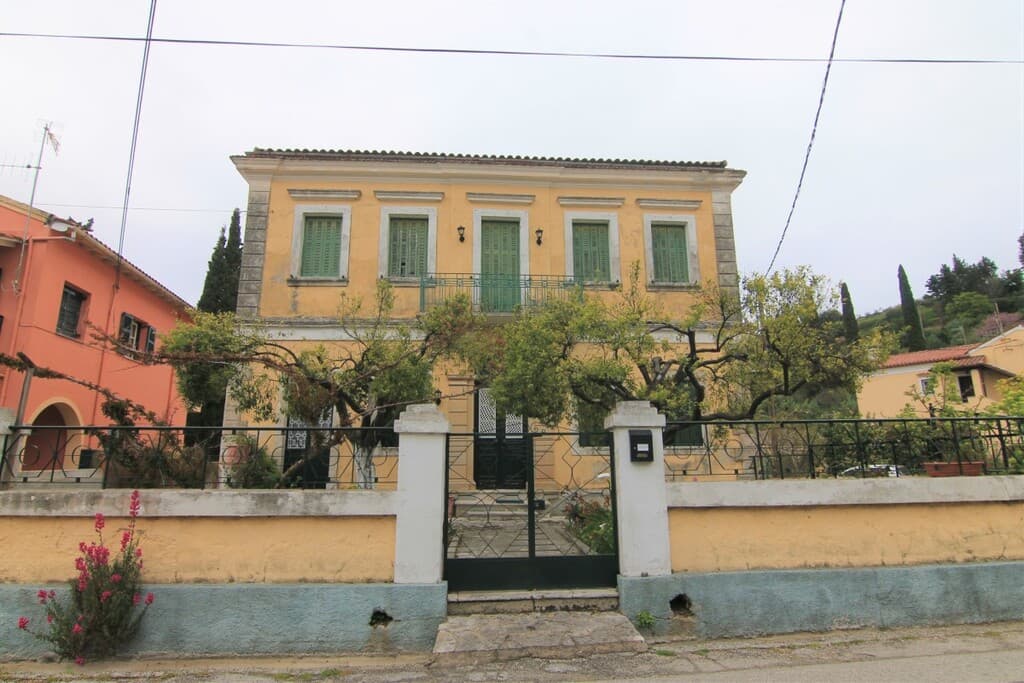 For Sale Detached house 240 m² in Corfu