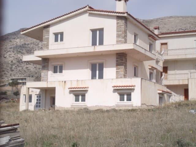 For Sale Detached house 300 m² in Attica