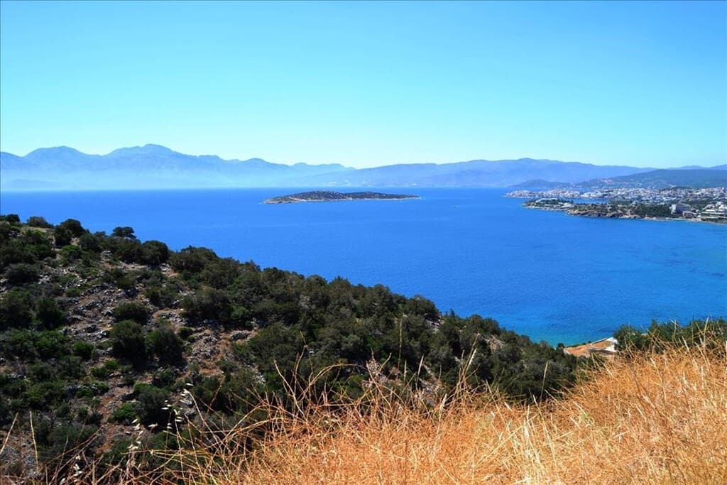 For Sale Land 4500 m² in Crete