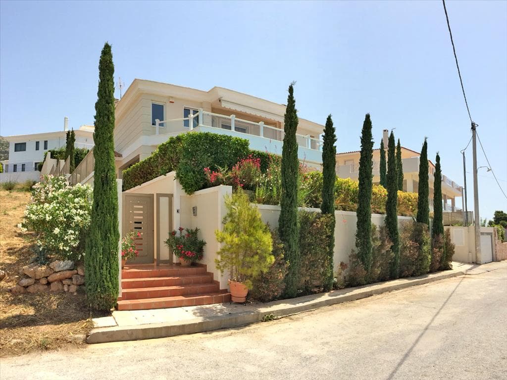 For Sale Villa 330 m² in Attica