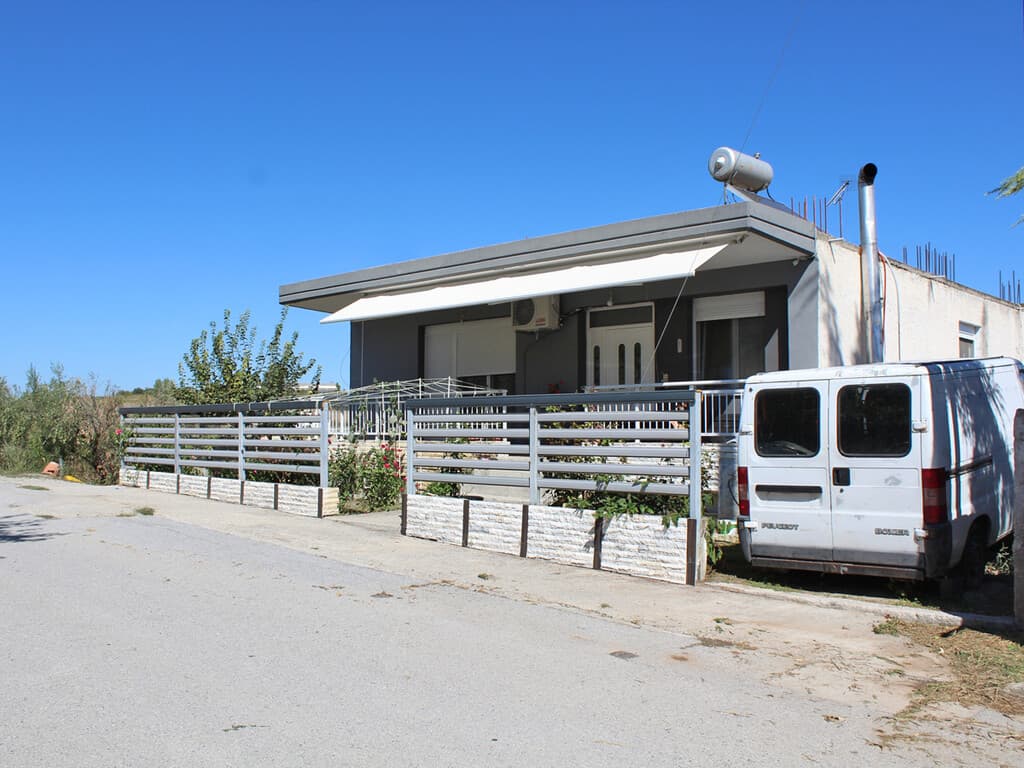 For Sale Detached house 143 m² on the Olympic Coast