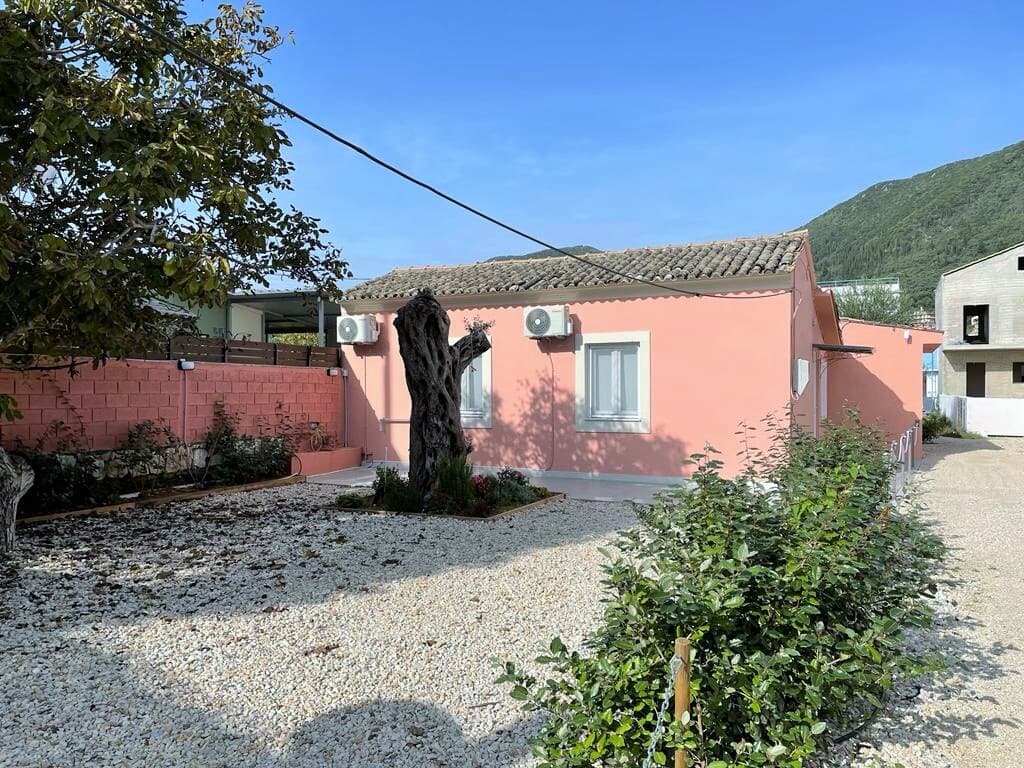 For Sale Detached house 130 m² in Corfu