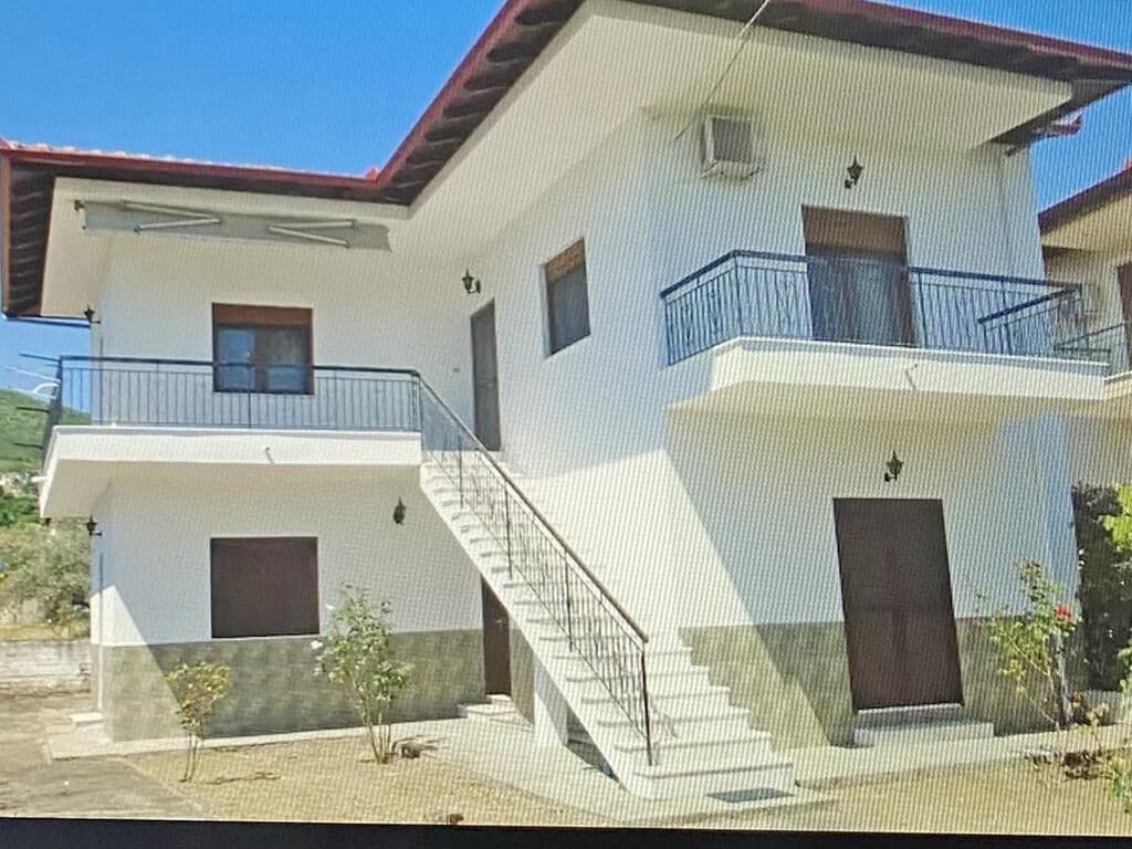 For Sale Detached house 130 m² on the Olympic Coast