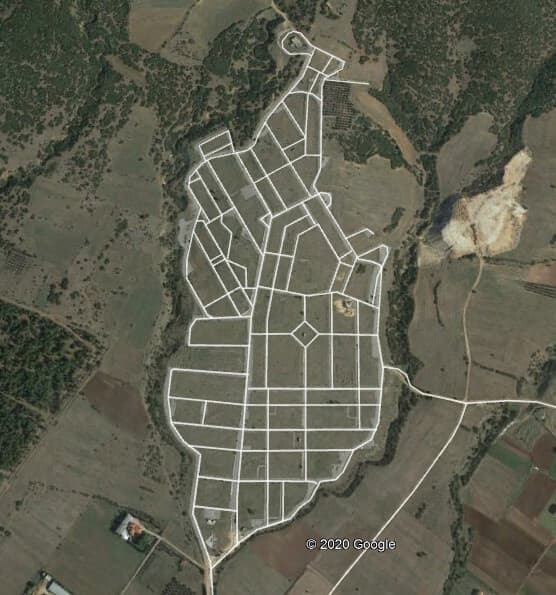 For Sale Land 403 m² in the suburbs of Thessaloniki