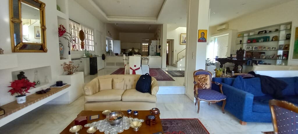 For Sale Villa 160 m² in Athens