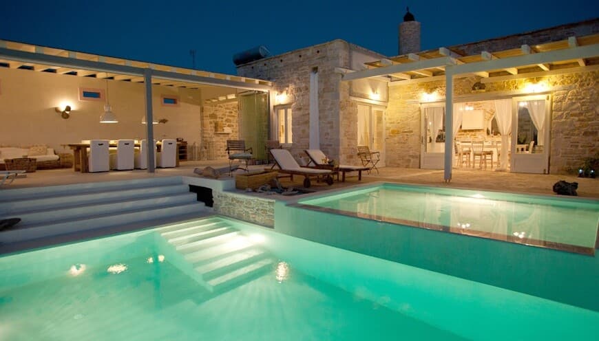 For Sale Villa 250 m² in Crete