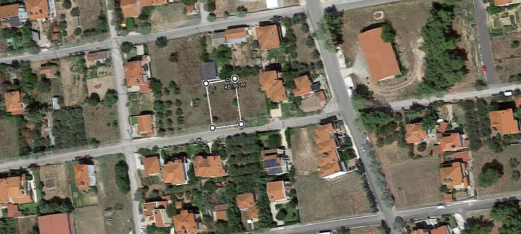 For Sale Land 537 m² in Chalkidiki