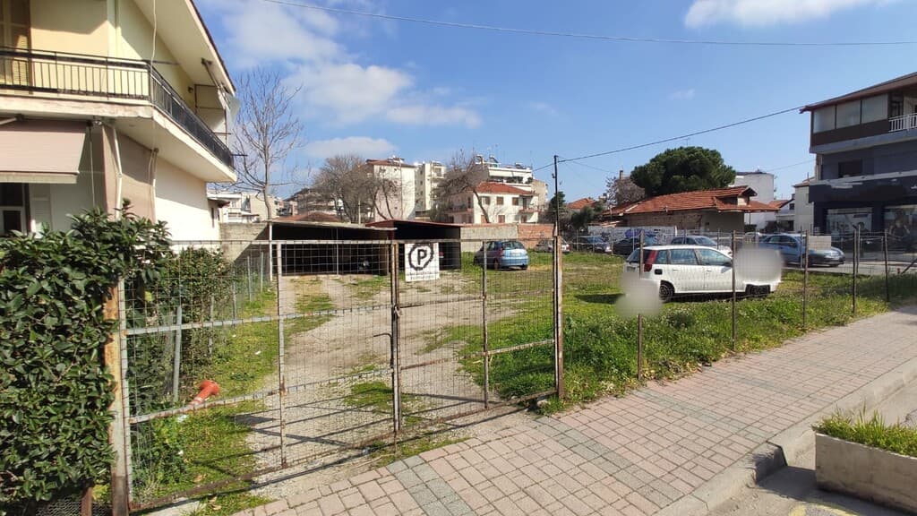 For Sale Land 500 m² on the Olympic Coast