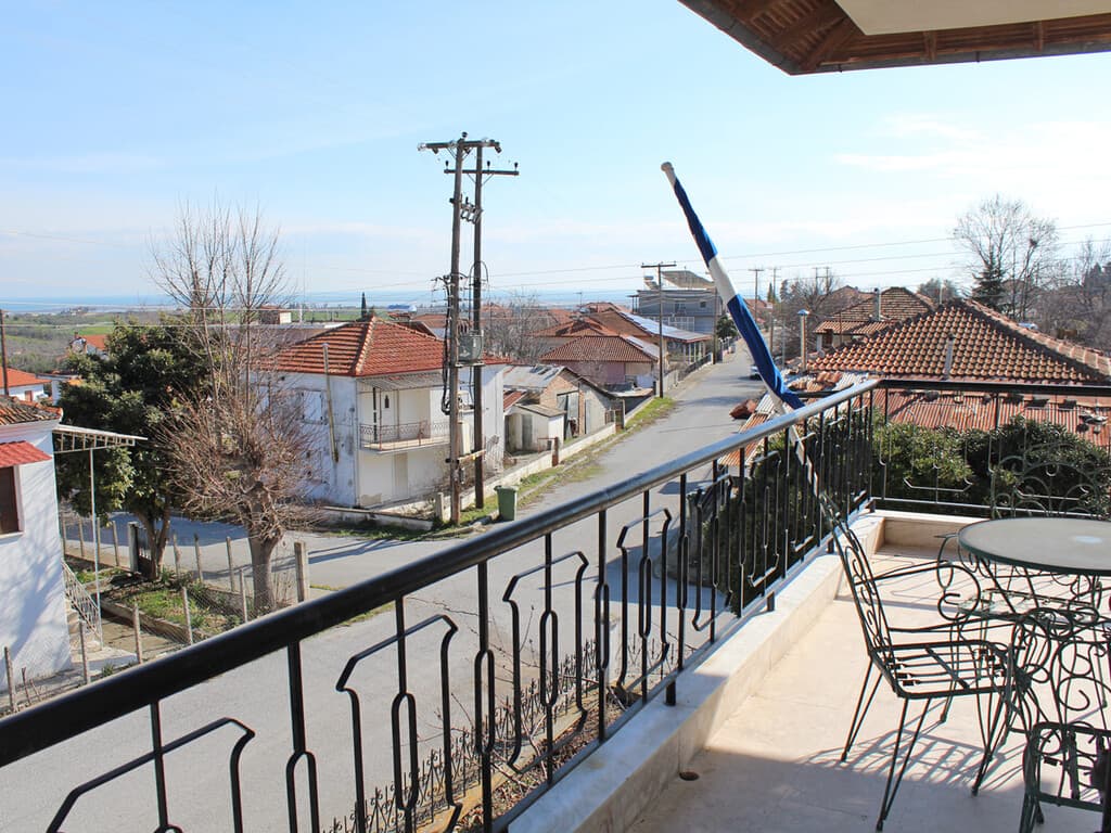 For Sale Detached house 360 m² on the Olympic Coast