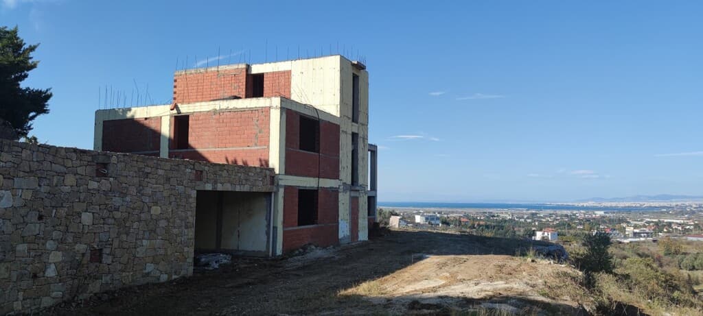 For Sale Villa 343 m² in the suburbs of Thessaloniki