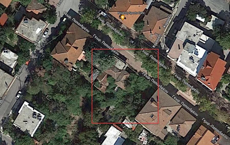 For Sale Land 605 m² in Thessaloniki