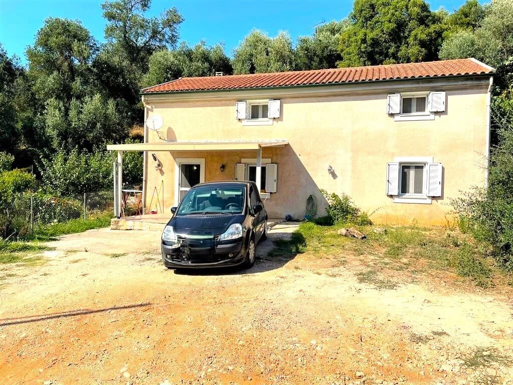 For Sale Detached house 130 m² in Corfu