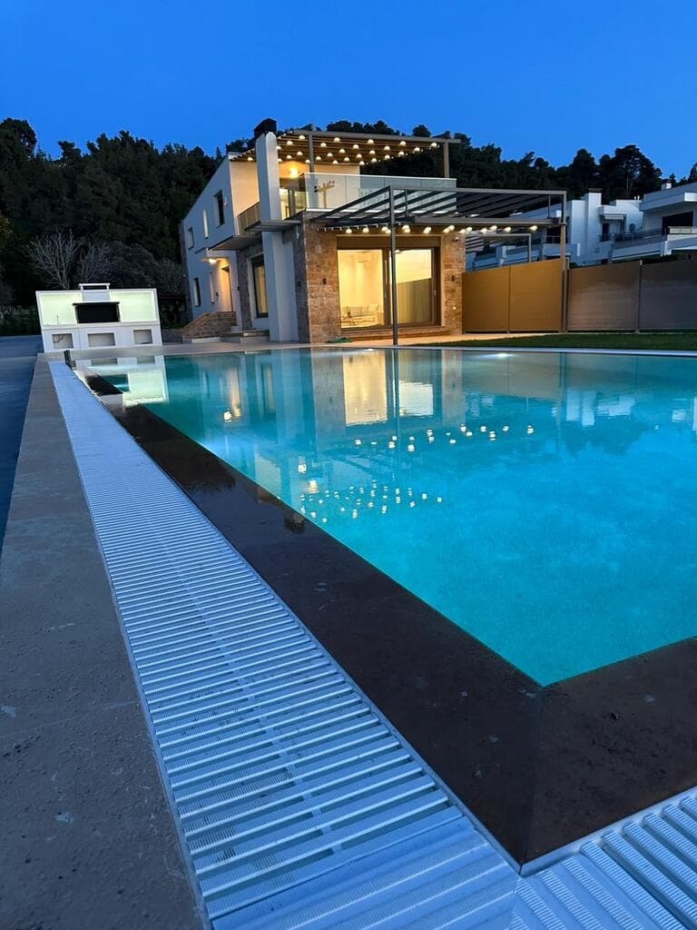For Sale Villa 230 m² in Kassandra, Chalkidiki