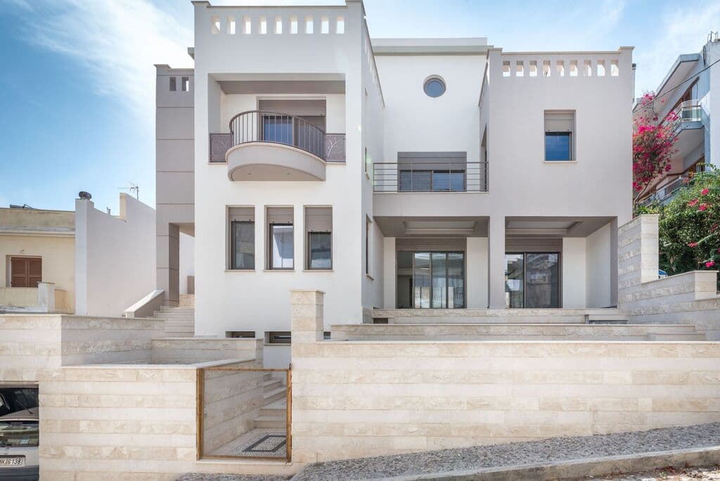For Sale Villa 650 m² in Crete