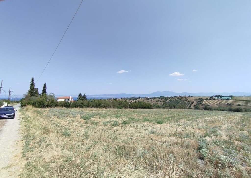 For Sale Land 6800 m² in the suburbs of Thessaloniki