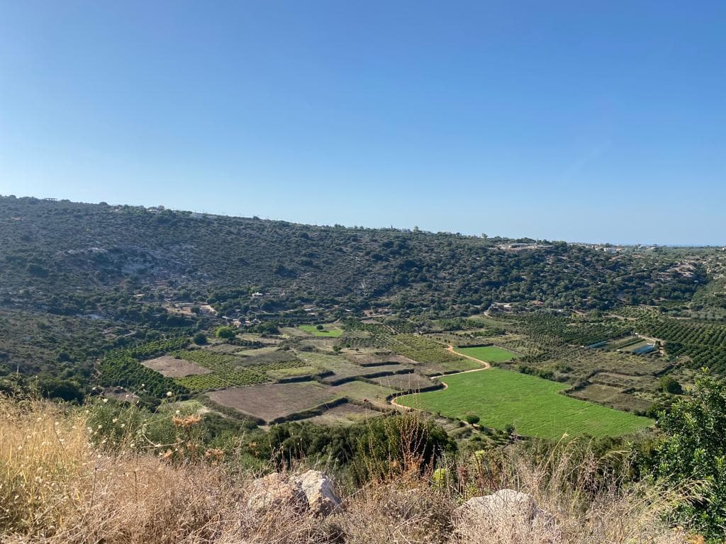 For Sale Land 1400 m² in Crete