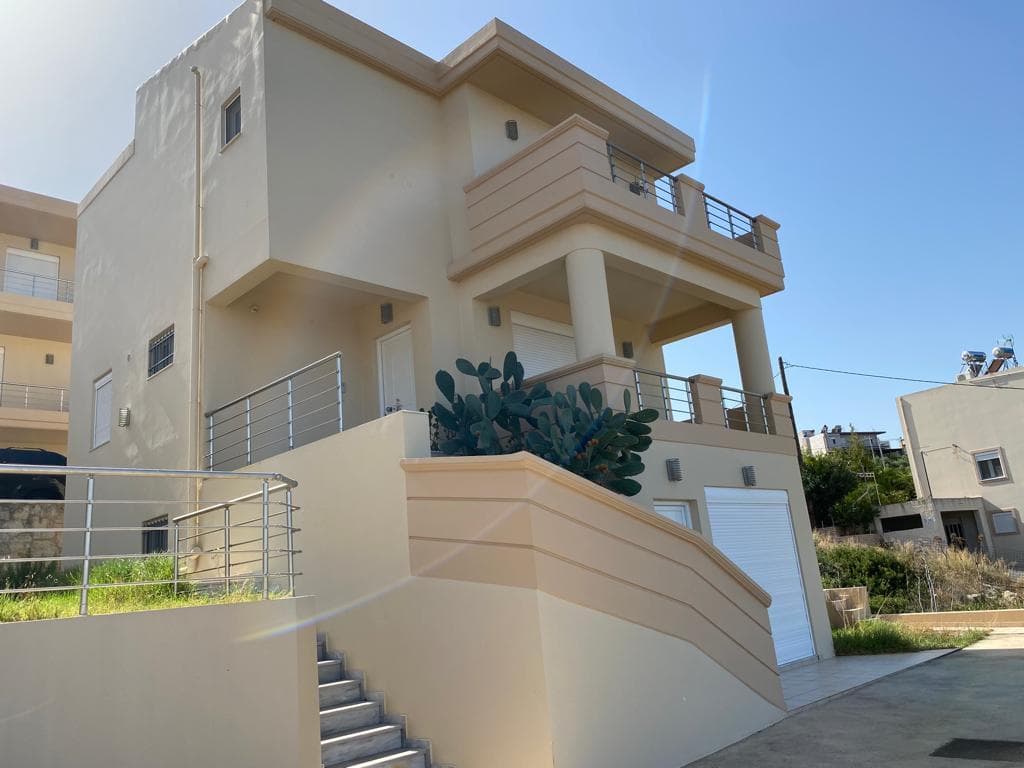 For Sale Maisonette 200 m² in Crete