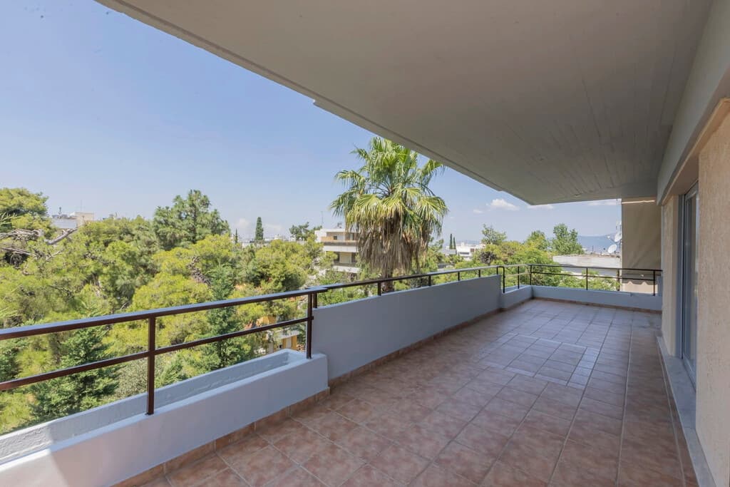 For Sale Flat 180 m² in Athens