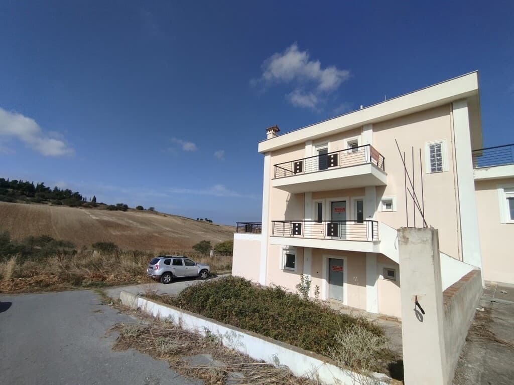 For Sale Maisonette 282 m² in the suburbs of Thessaloniki