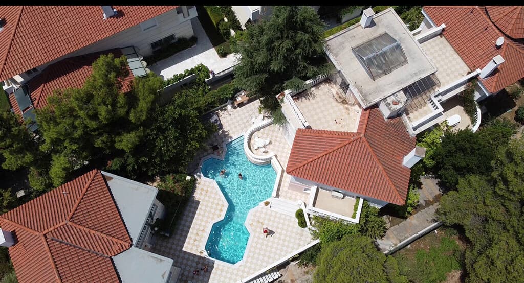 For Sale Villa 680 m² in Athens
