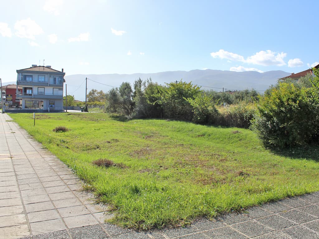 For Sale Land 518 m² on the Olympic Coast