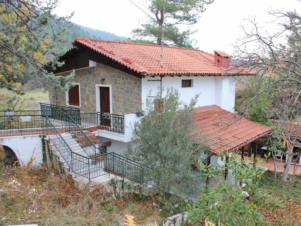 For Sale Detached house 131 m² on the Olympic Coast