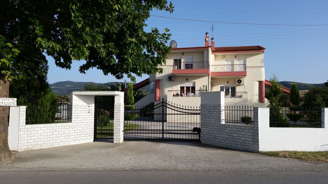 For Sale Detached house 520 m² in the suburbs of Thessaloniki