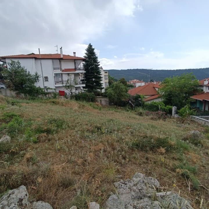 For Sale Land 889 m² in Thessaloniki
