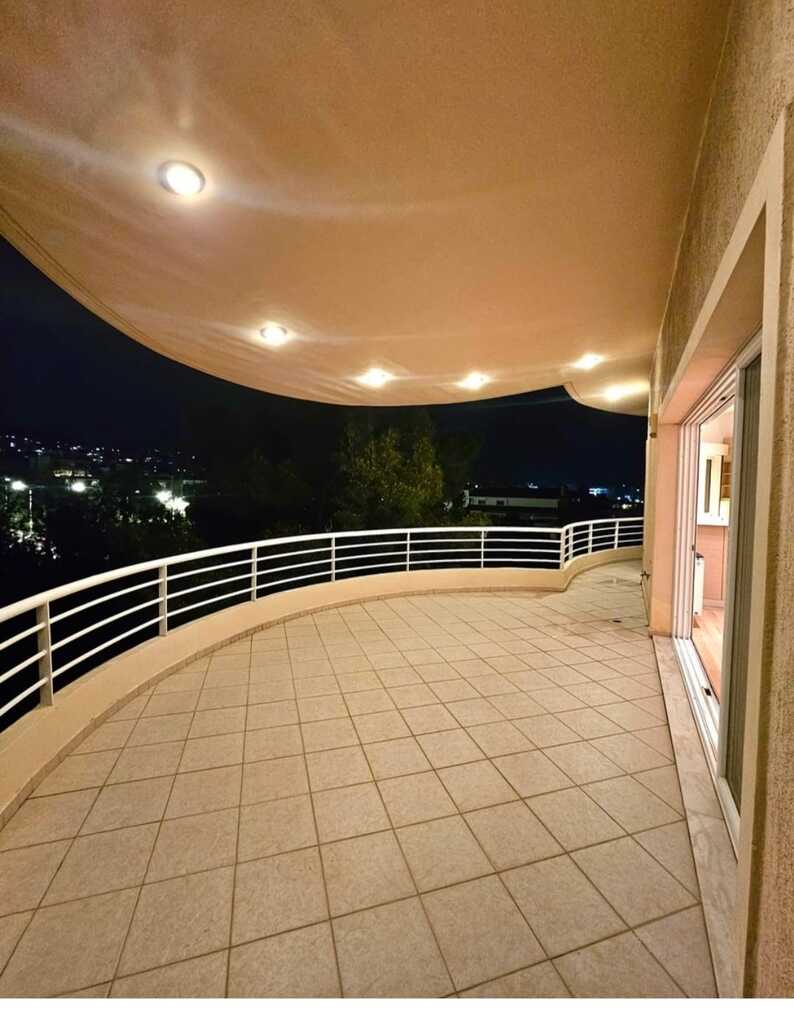 For Sale Flat 100 m² in Athens