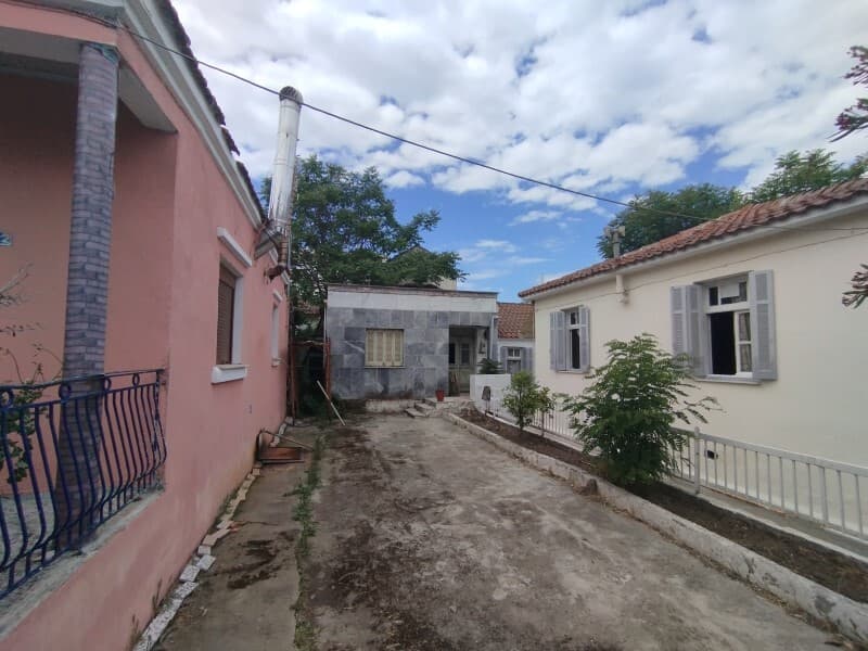 For Sale Land 123 m² in the suburbs of Thessaloniki