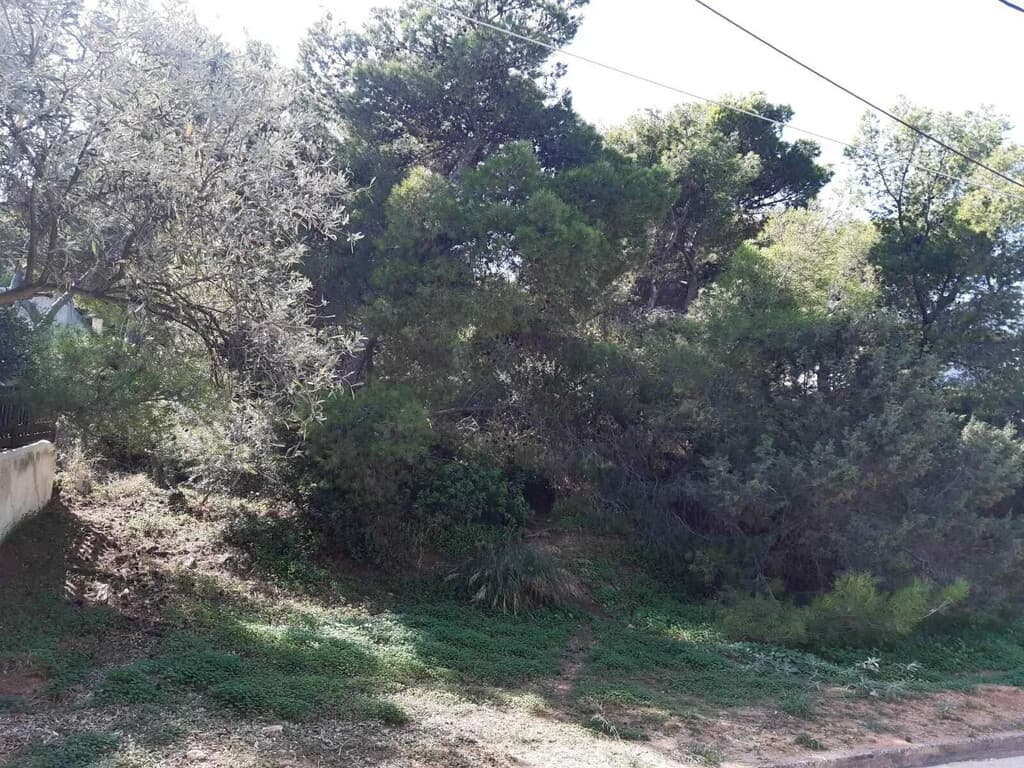 For Sale Land 1050 m² in Attica