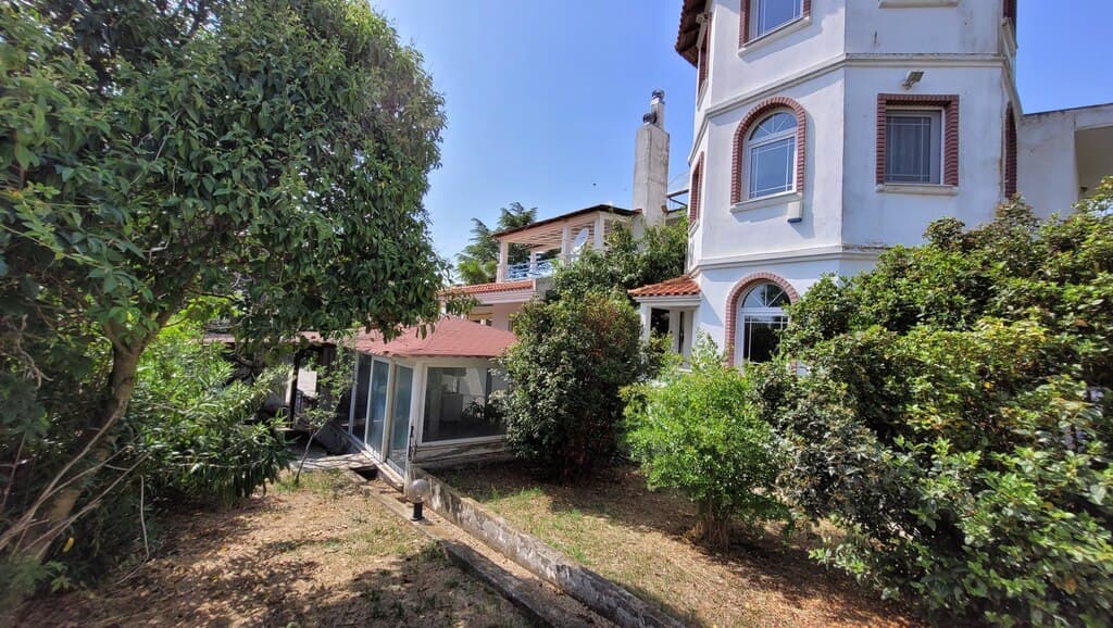 For Sale Detached house 450 m² in Thessaloniki