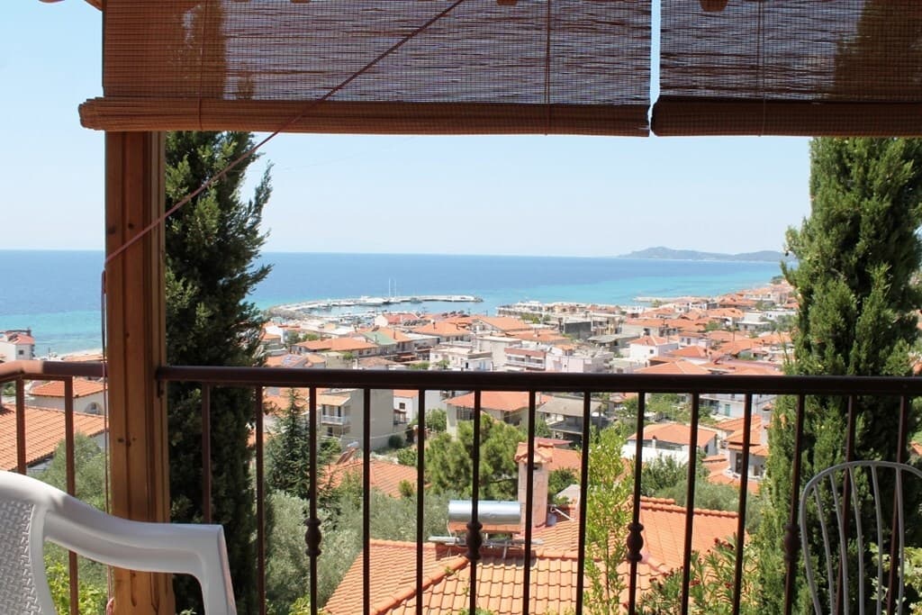 Two-Bedroom House with Garden in Kassandra, Chalkidiki