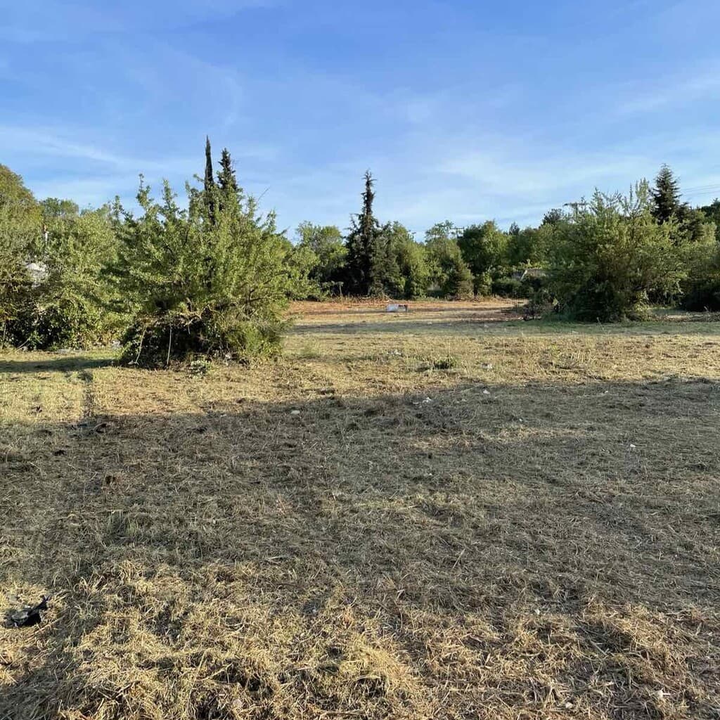 For Sale Land 3600 m² in the suburbs of Thessaloniki