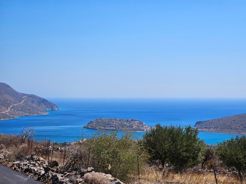 For Sale Land 5826 m² in Crete
